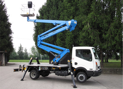 Truck Mounted Boom Lifts - Isoli