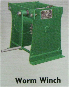 Worm Winches - High-Quality Material, Ideal for Loading and Unloading Applications | Durable and Efficient Performance