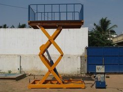 Hydraulic Scissor Lift Table - Max Lift Height 40 Feet, Capacity 100-2000 Kgs | Ideal for Light Load Handling in Warehouses and Manufacturing Plants