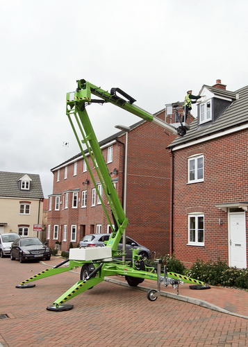 Trailer Mounted Boom Lift Application: Hydro Power