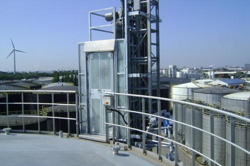 Industrial Elevator - High-Strength Steel, Heavy Duty Design | Precision Engineering, Reliable Performance