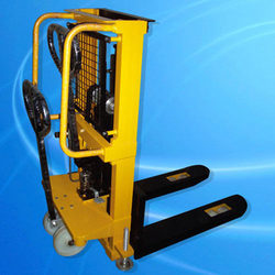 Mini Stacker AE-19 - High-Grade Raw Material, 1 Ton Load Capacity , 800 mm Lift Height
