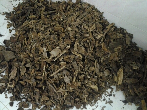 Agarwood Oil - Premium Pure Natural Extract | Intense Aroma, Ideal for Perfumes and Medicinal Use